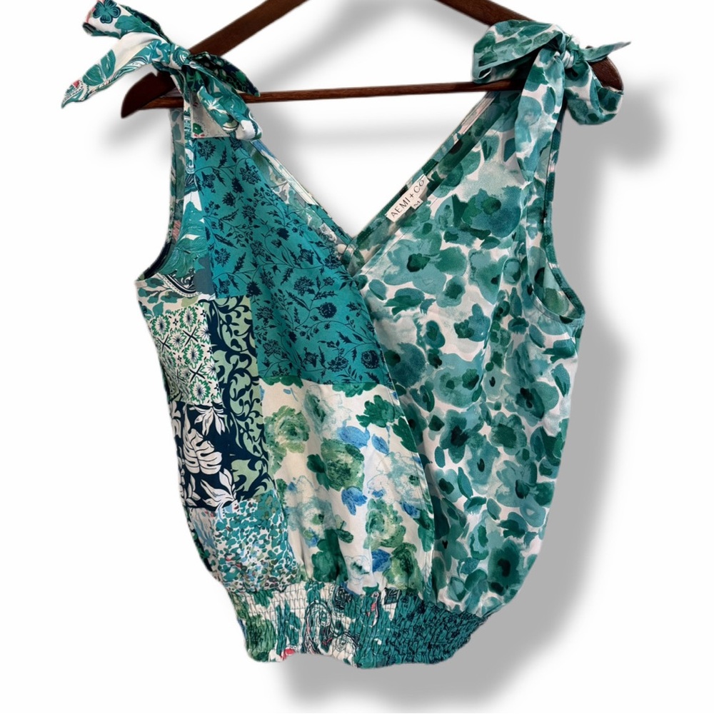 Aemi + Co Patchwork Floral Tie Strap Smocked Hem Tank Top M